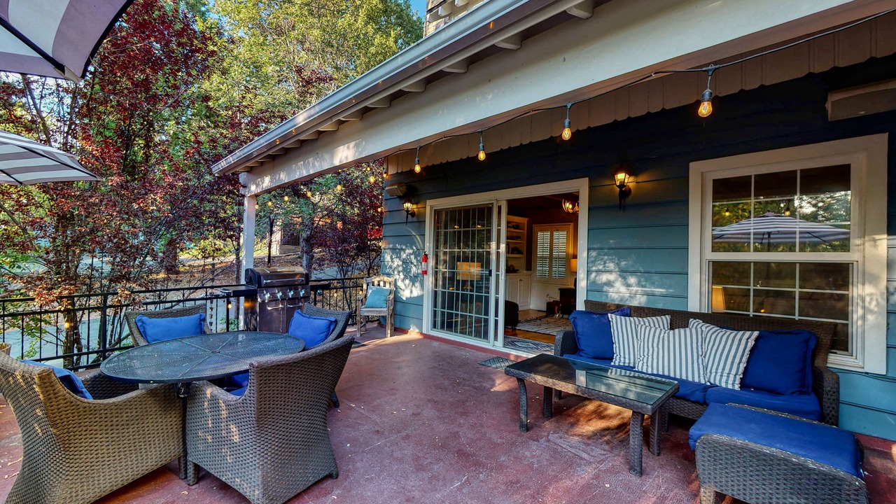 Photo of Outdoor in Lake Arrowhead