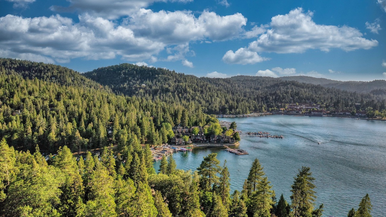 Photo of Others in Lake Arrowhead