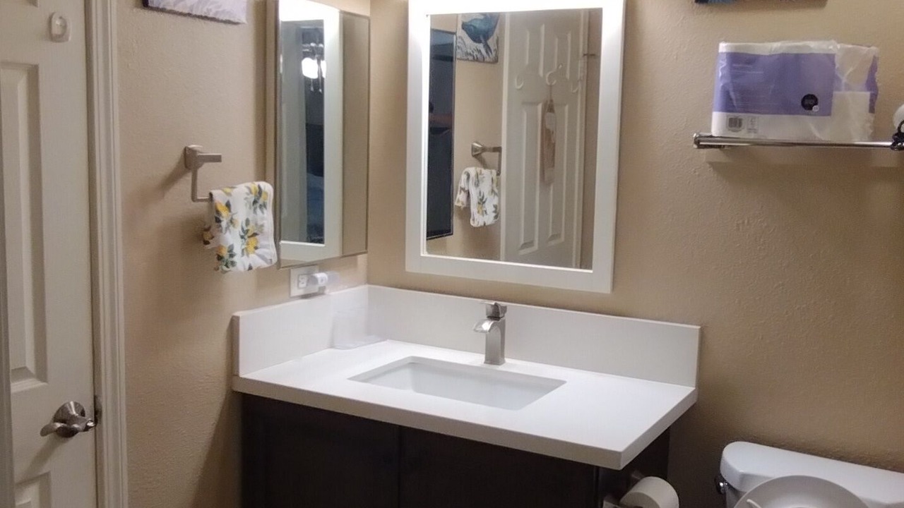 Photo of Bathroom in Chinatown