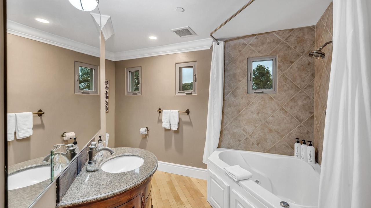 Photo of Bathroom in Ramona