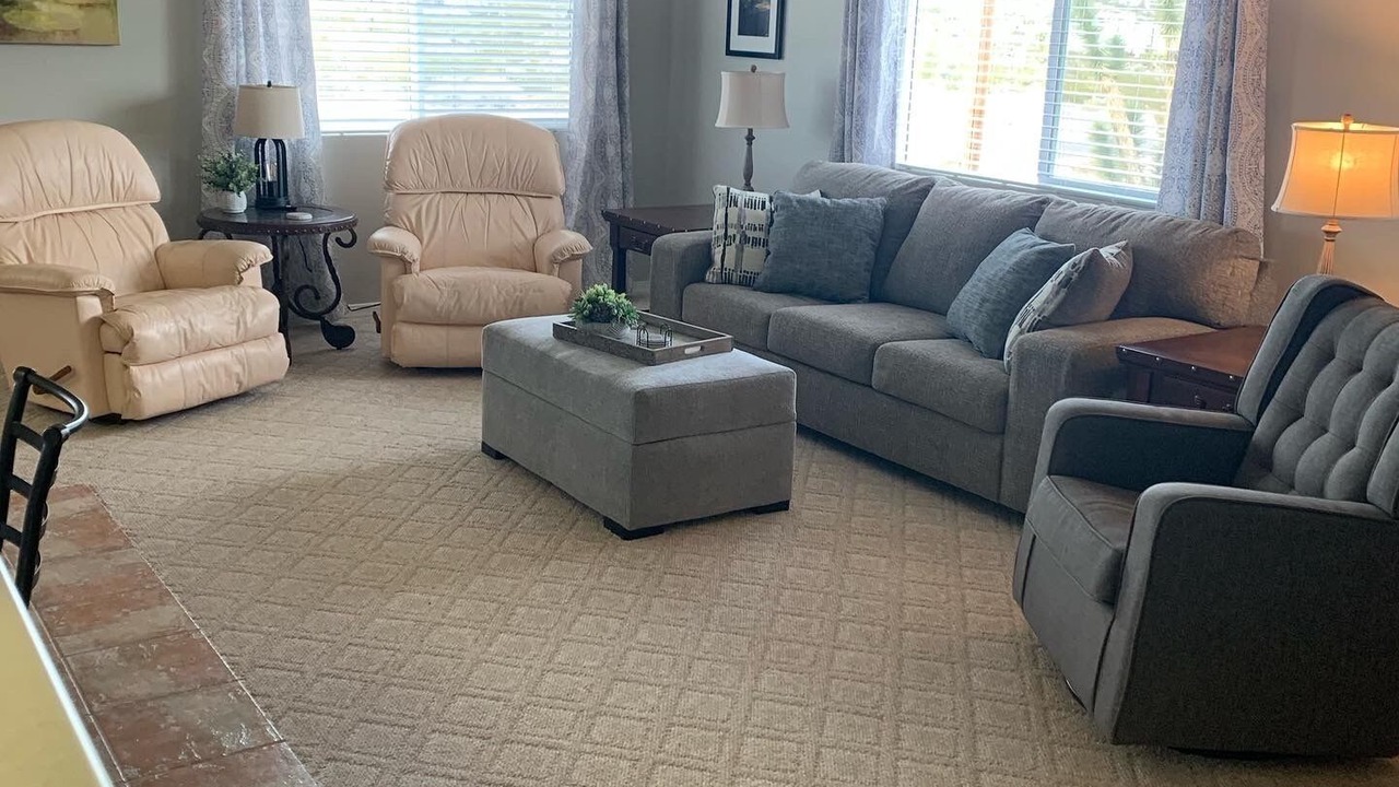Photo of Livingroom in Meadview