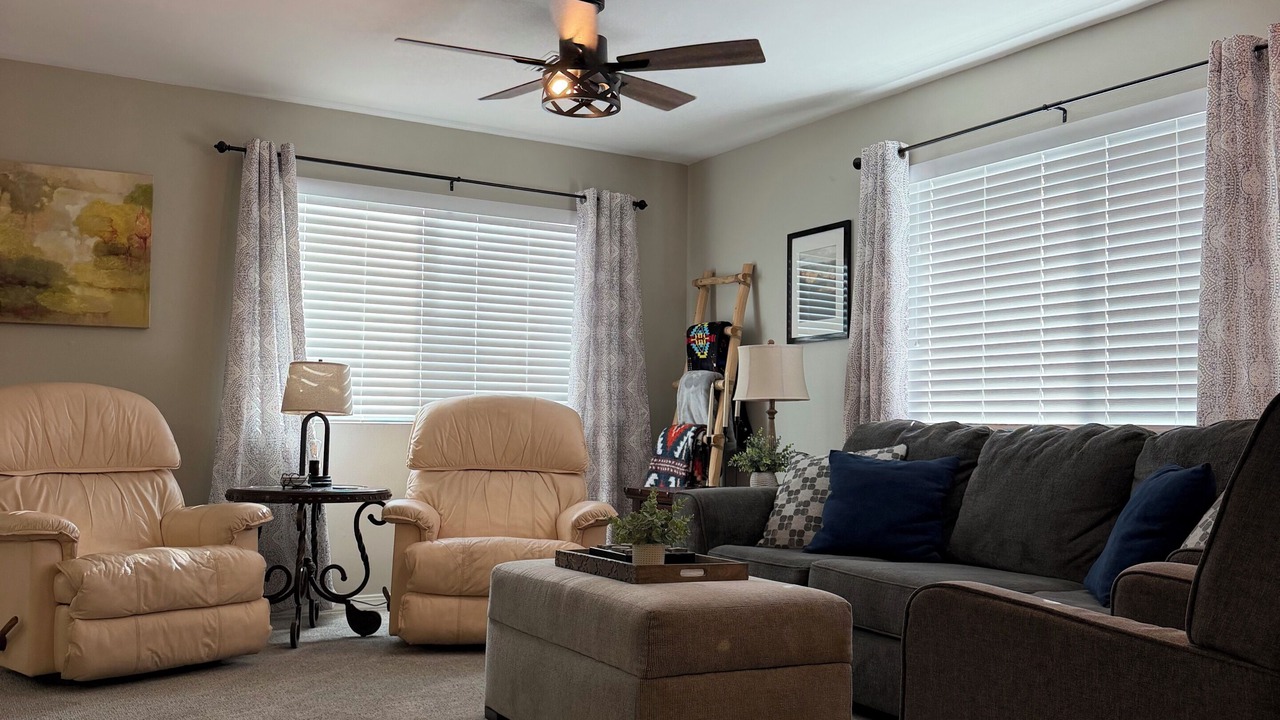 Photo of Livingroom in Meadview