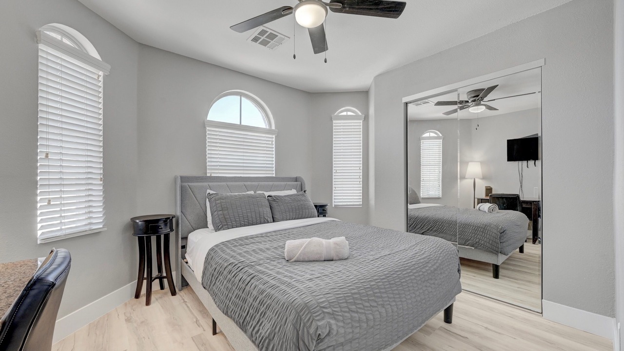 Photo of Bedroom in Silverado Ranch