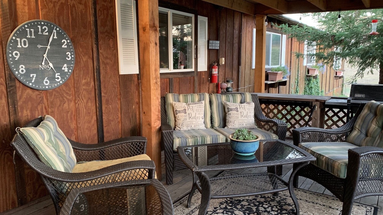 Photo of Patio Balcony in Cloverdale