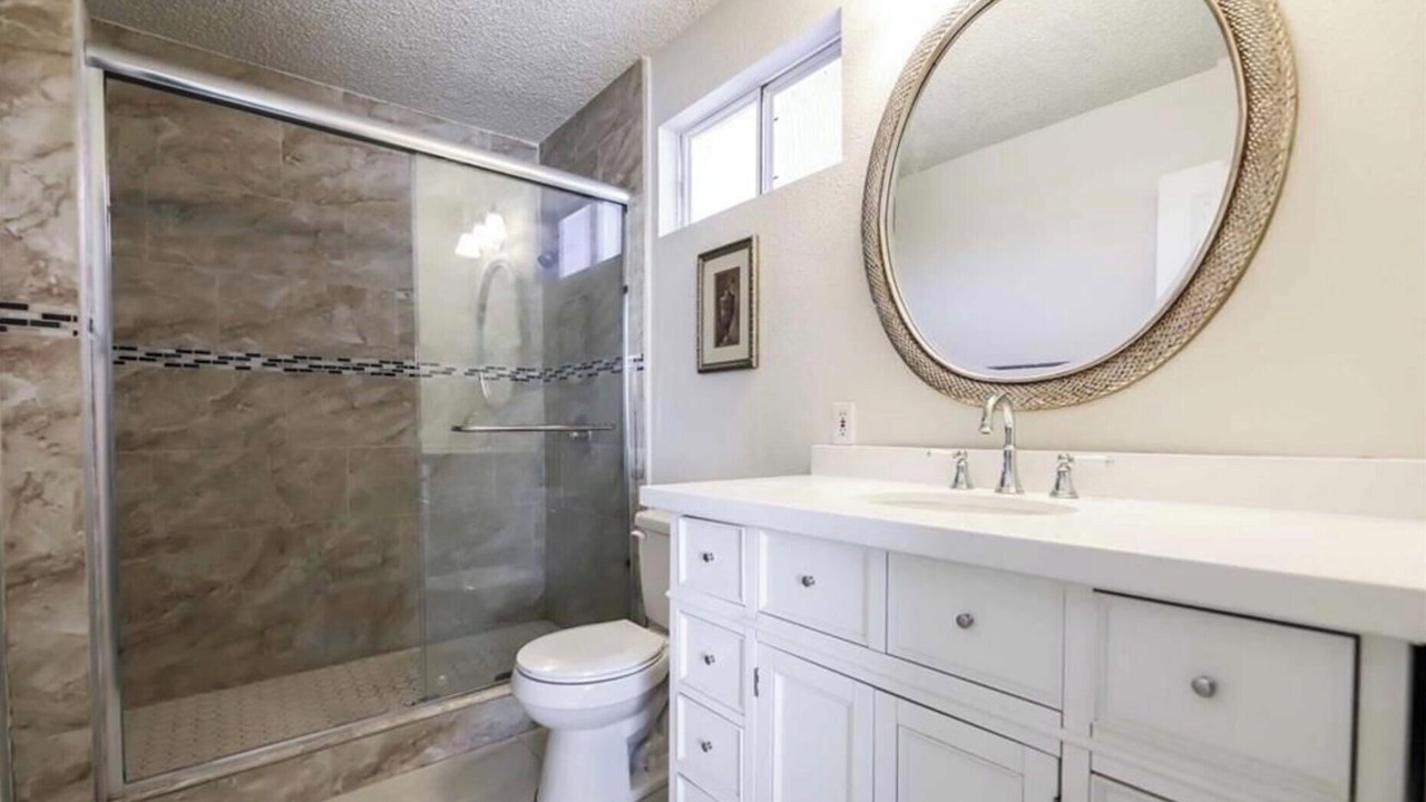Photo of Bathroom in Chinatown