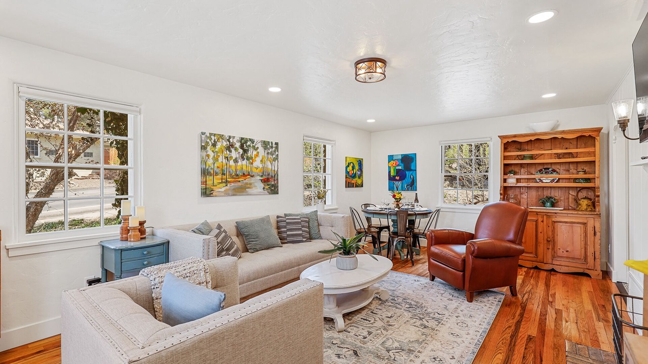 Photo of Livingroom in Downtown Flagstaff
