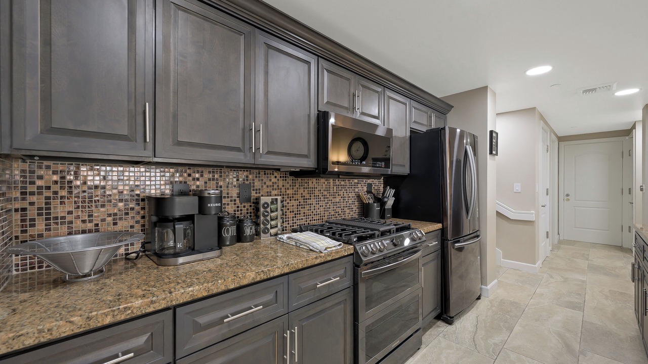 Photo of Kitchen in Lake Las Vegas