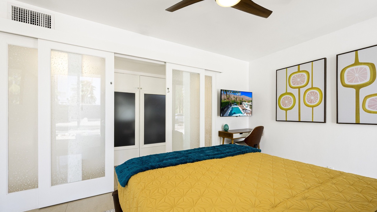 Photo of Bedroom in Twin Palms