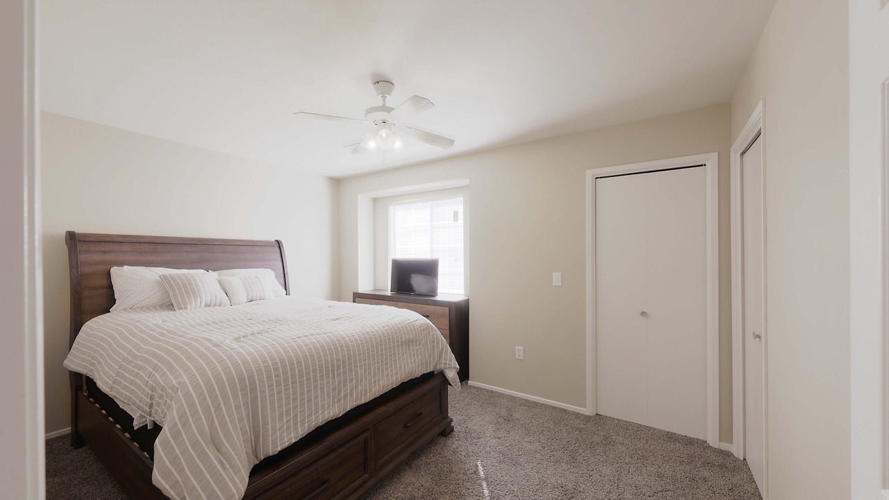 Photo of Bedroom in Pumpkin Center