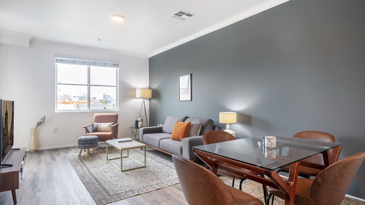 Photo of Livingroom in Hollywood