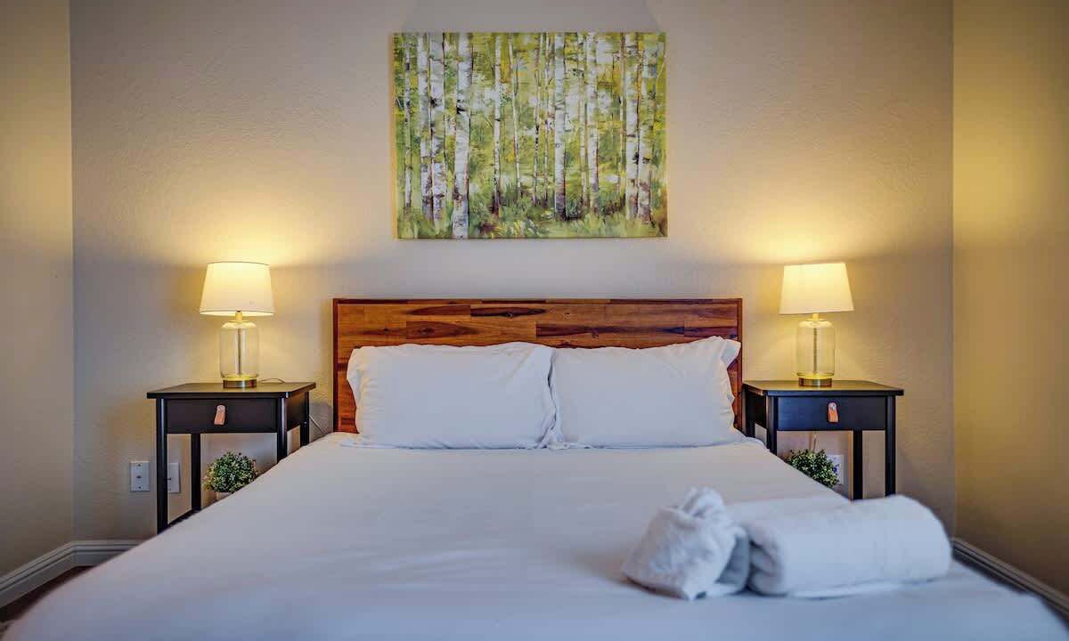 Photo of Bedroom in Spring Valley