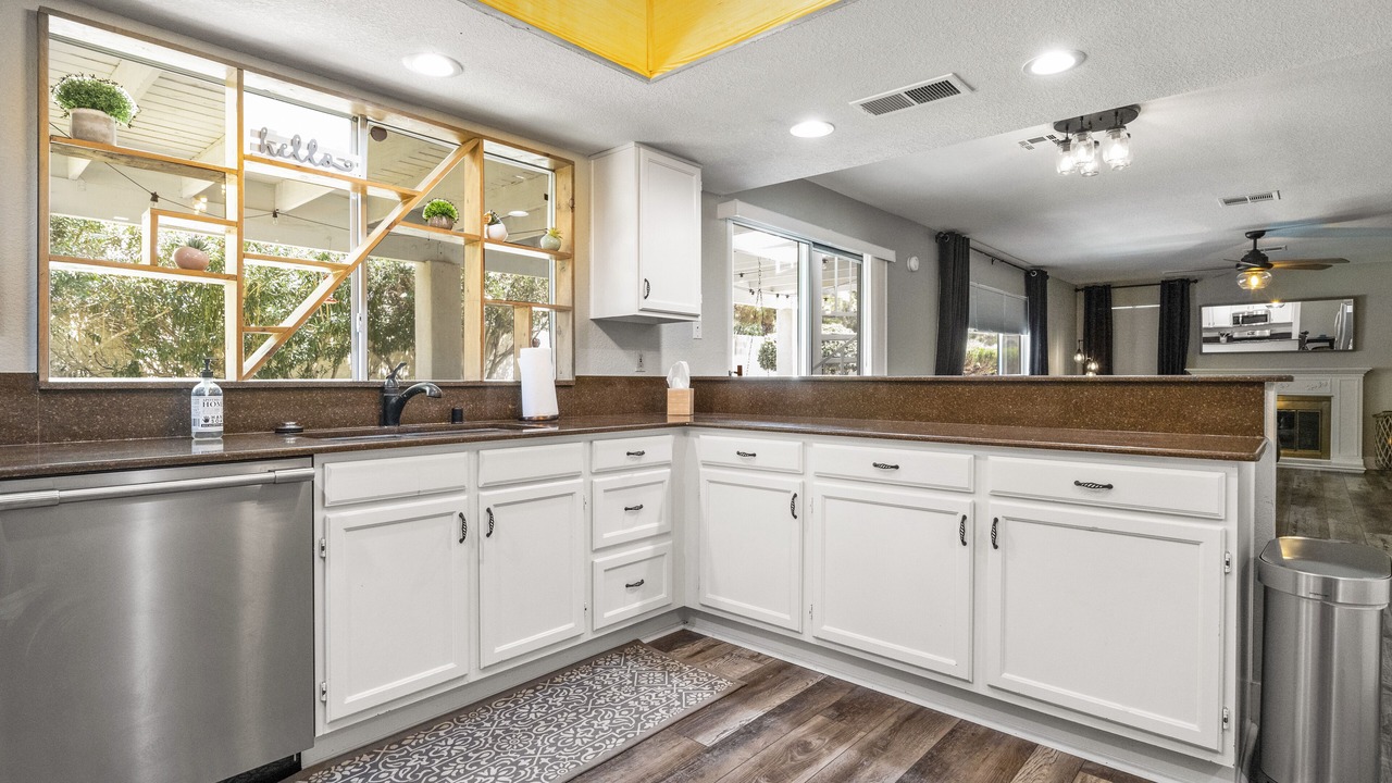 Photo of Kitchen in Green Valley