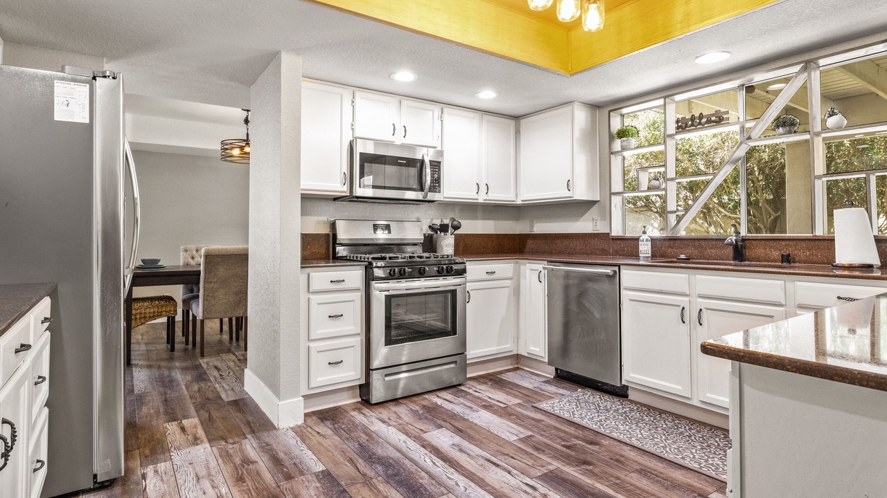 Photo of Kitchen in Green Valley