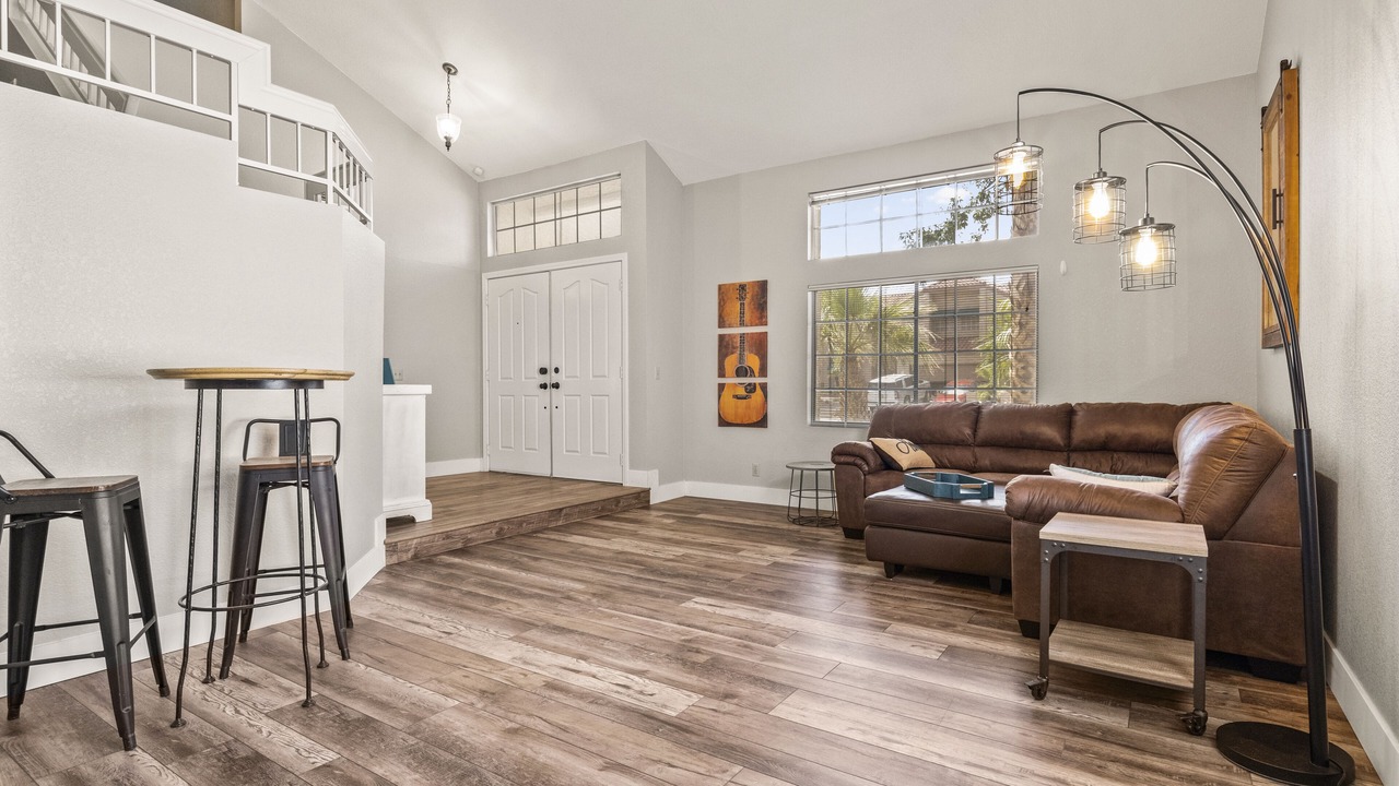 Photo of Livingroom in Green Valley