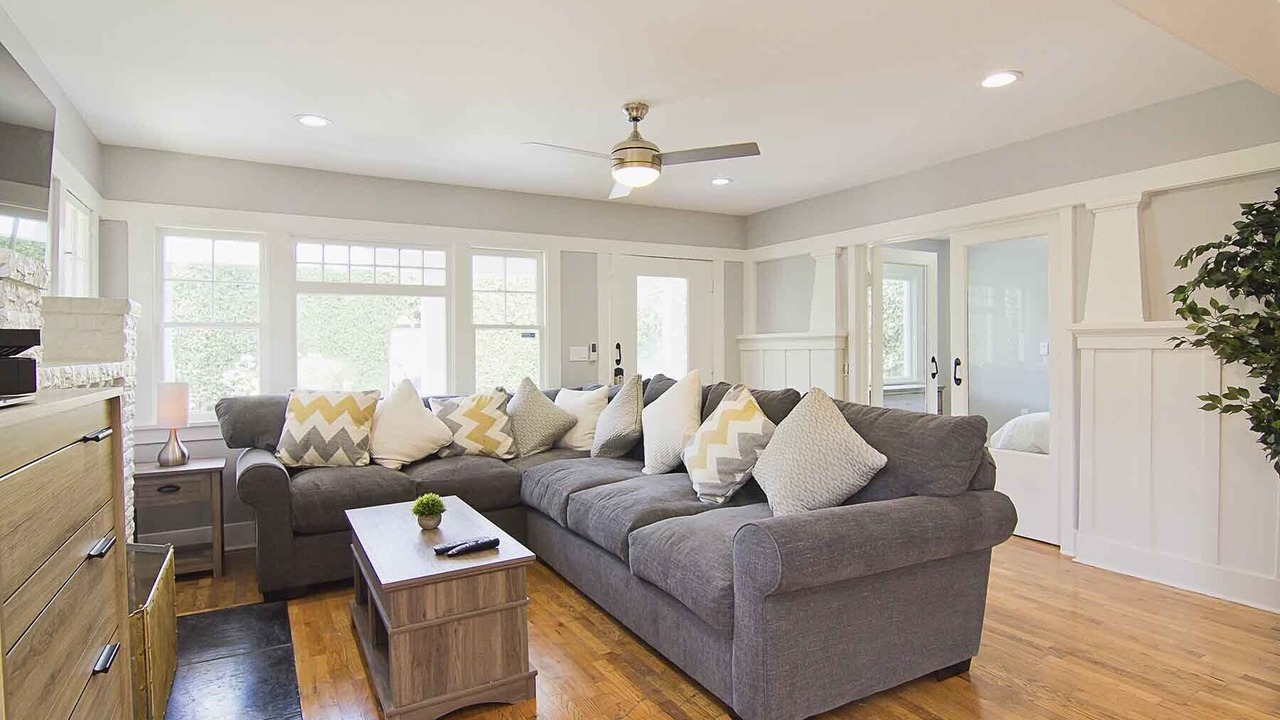 Photo of Livingroom in Hollywood