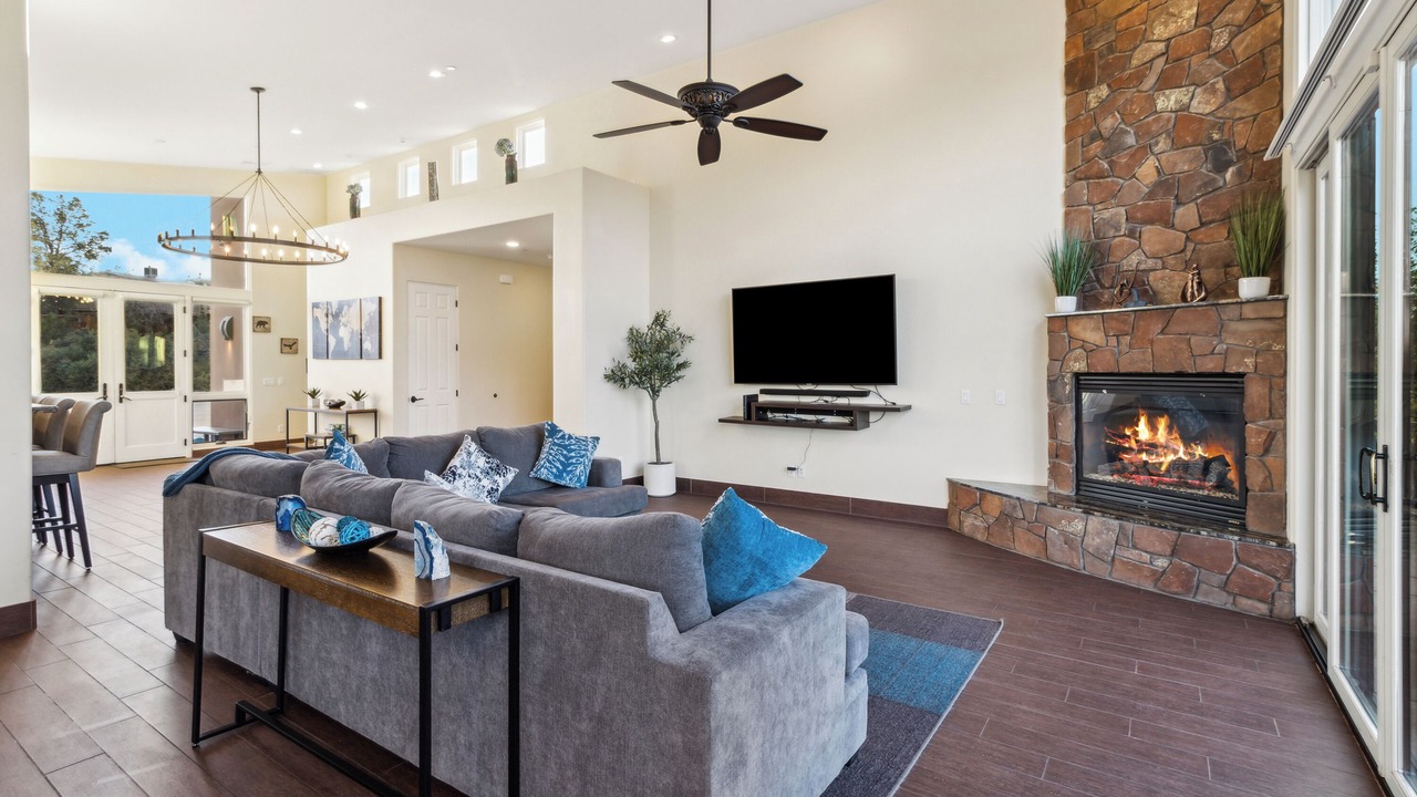 Photo of Livingroom in West Sedona