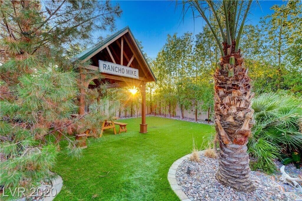 Photo of Outdoor in Seven Hills