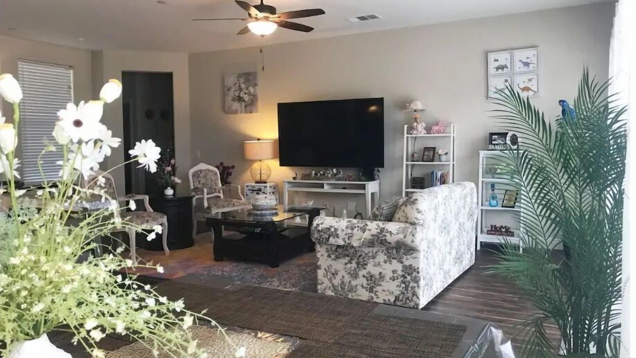 Photo of Livingroom in Visalia