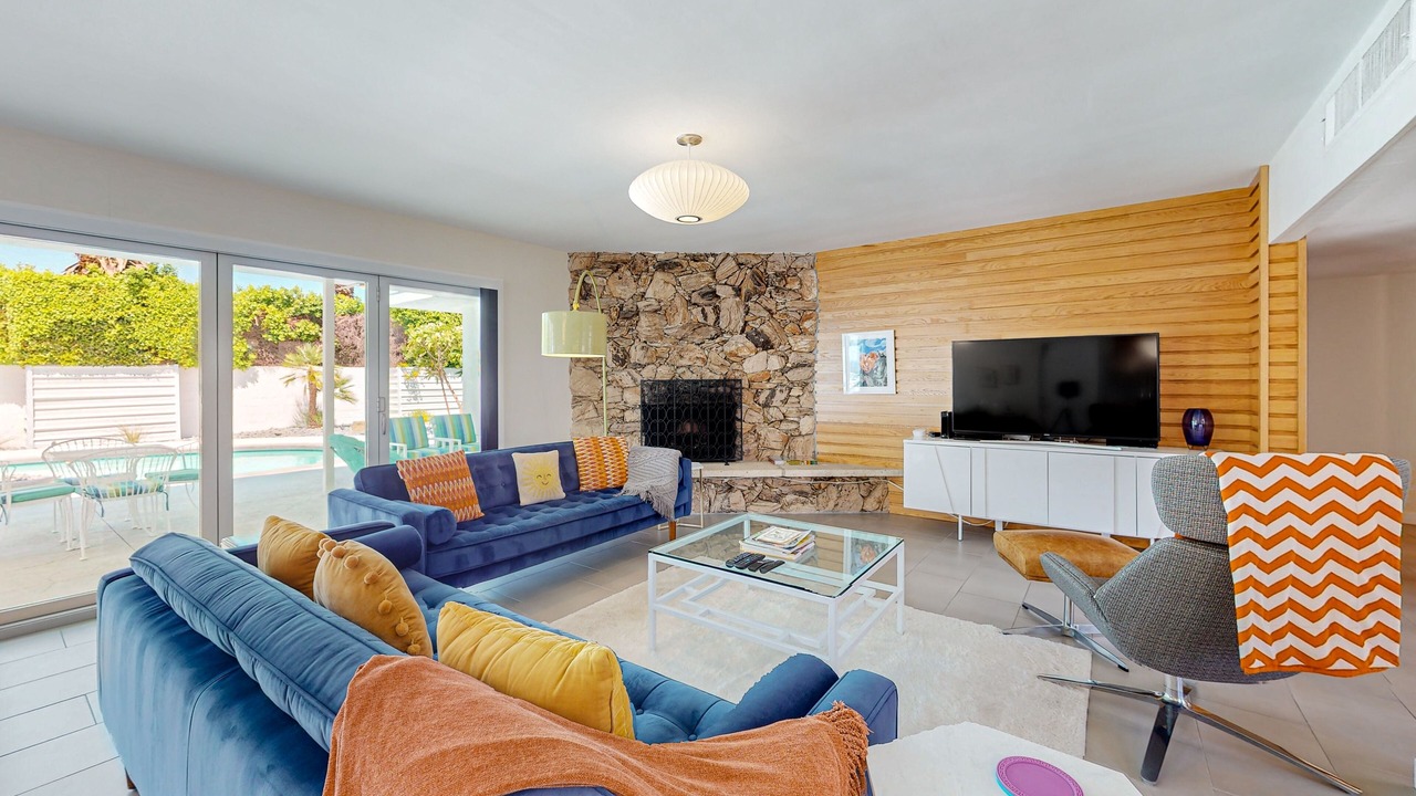 Photo of Livingroom in Twin Palms