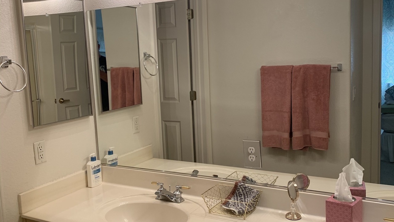 Photo of Bathroom in Superstition Springs