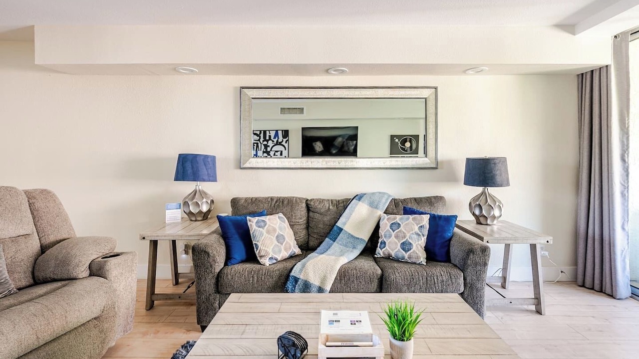 Photo of Livingroom in South Scottsdale