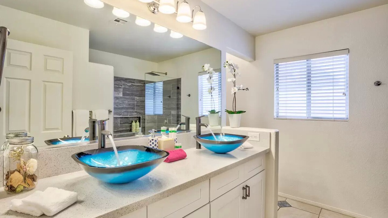 Photo of Bathroom in Green Valley North
