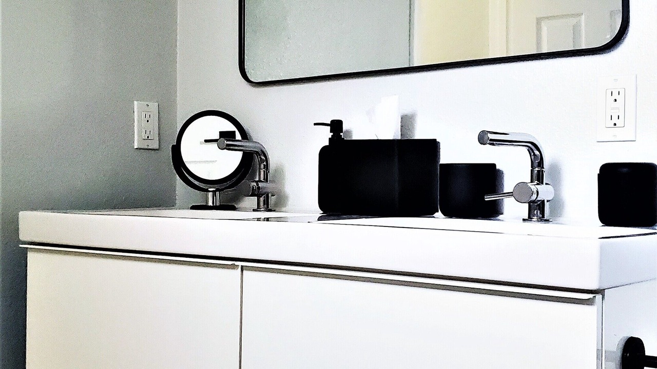 Photo of Bathroom in Melrose Meadows