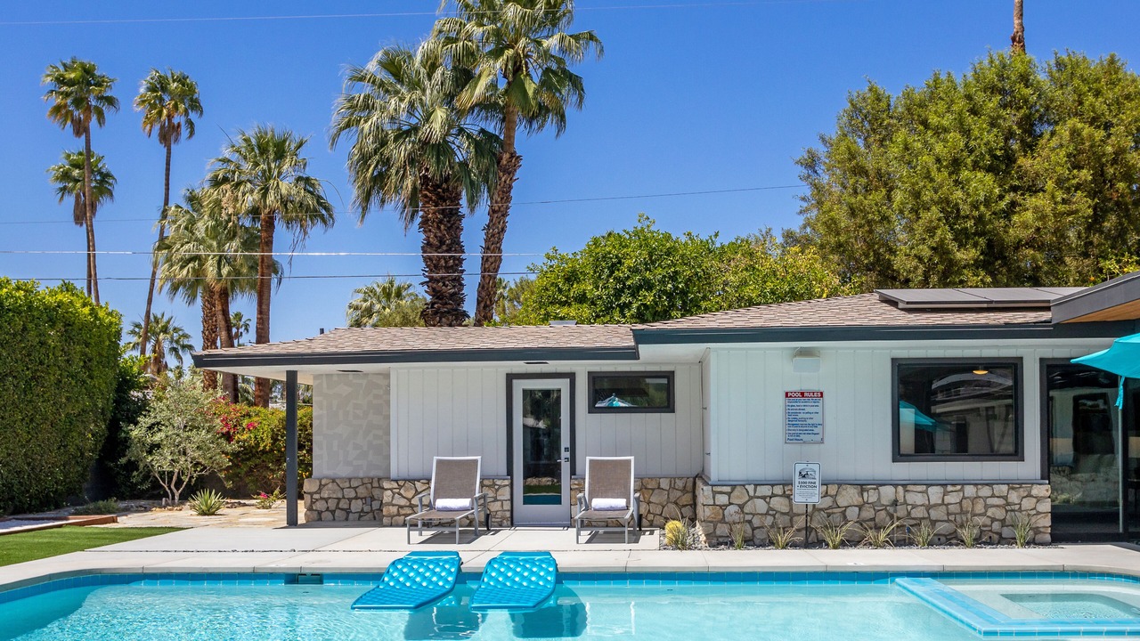 Photo of Outdoor in Tahquitz River Estates