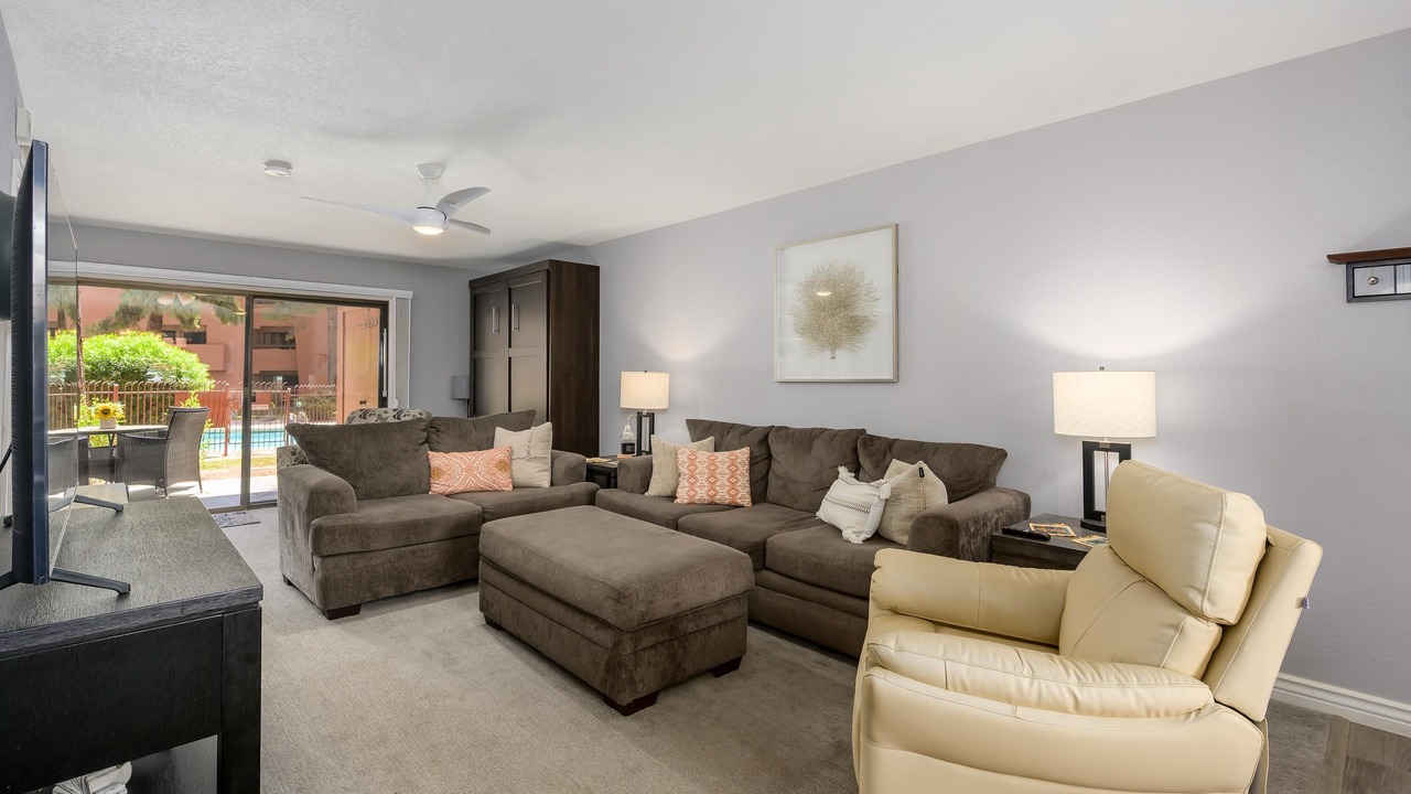 Photo of Outdoor in Paradise Valley Village
