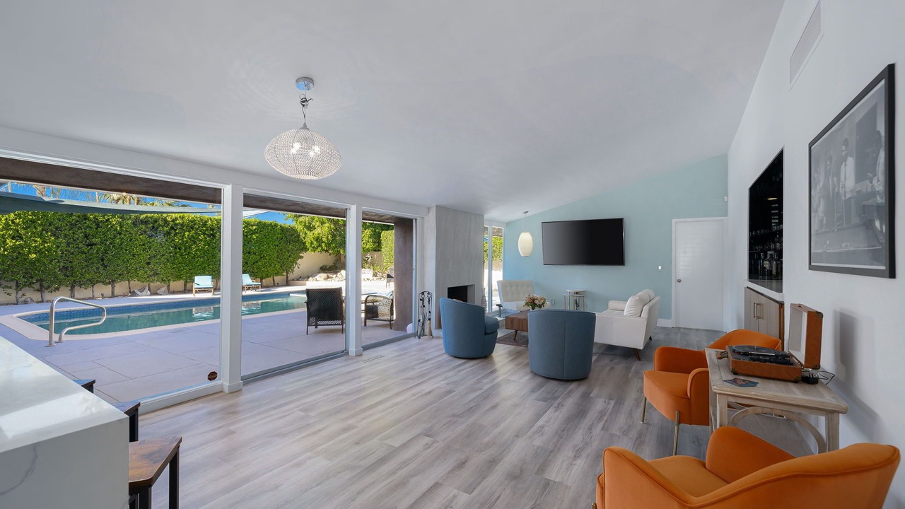 Photo of Livingroom in Twin Palms