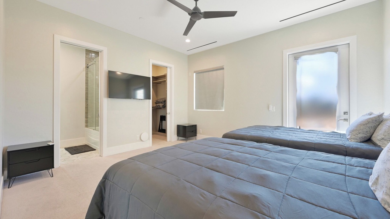 Photo of Bedroom in Spring Valley