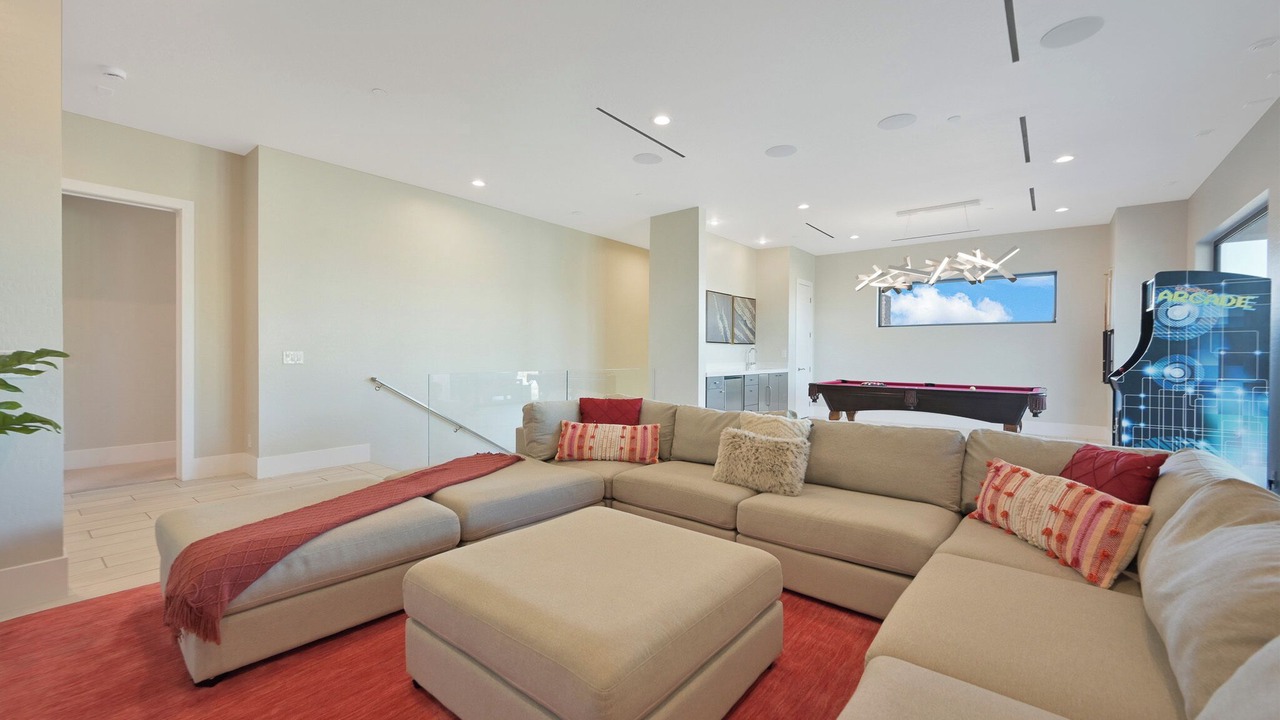 Photo of Livingroom in Spring Valley