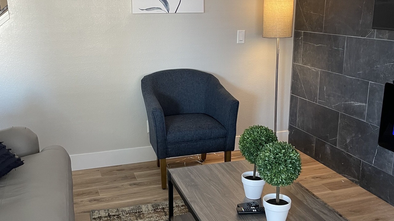 Photo of Livingroom in Green Valley