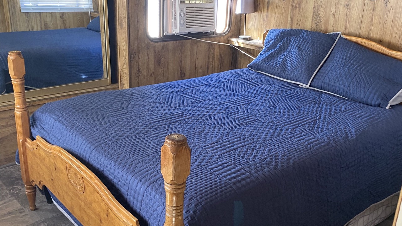 Photo of Bedroom in Drexel Heights