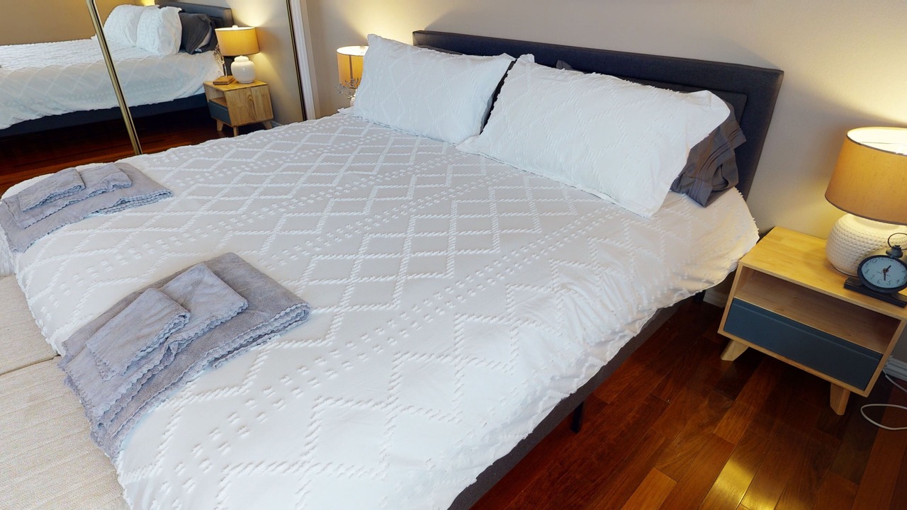 Photo of Bedroom in Enterprise