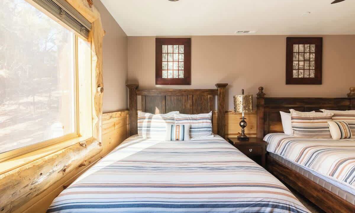 Photo of Bedroom in Upper Moonridge