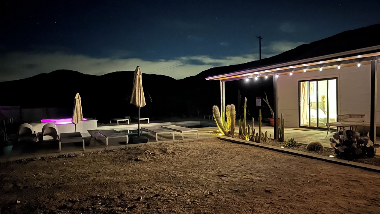 Photo of Patio Balcony in Morongo Valley