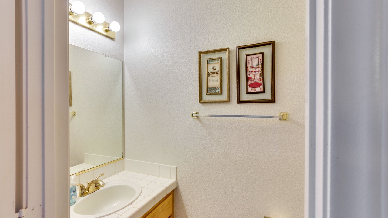 Photo of Bathroom in North Las Vegas