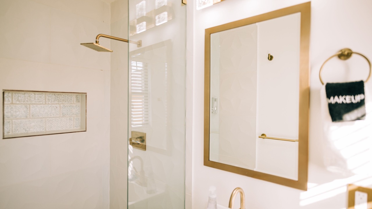Photo of Bathroom in Peaceful Valley