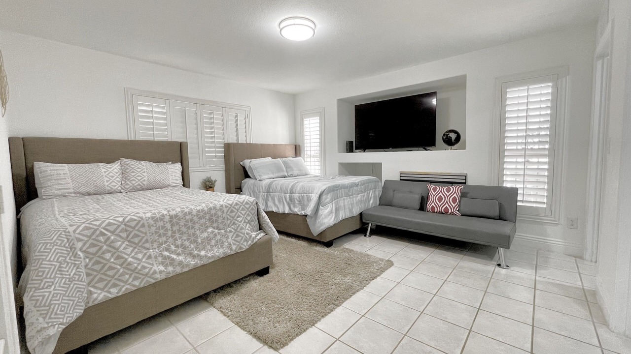 Photo of Bedroom in Spring Valley