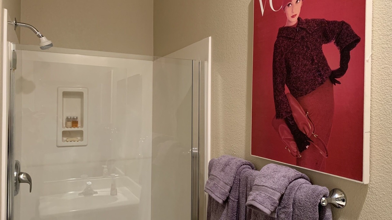 Photo of Bathroom in Silverado Ranch