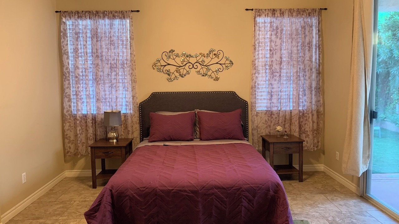 Photo of Bedroom in Silverado Ranch