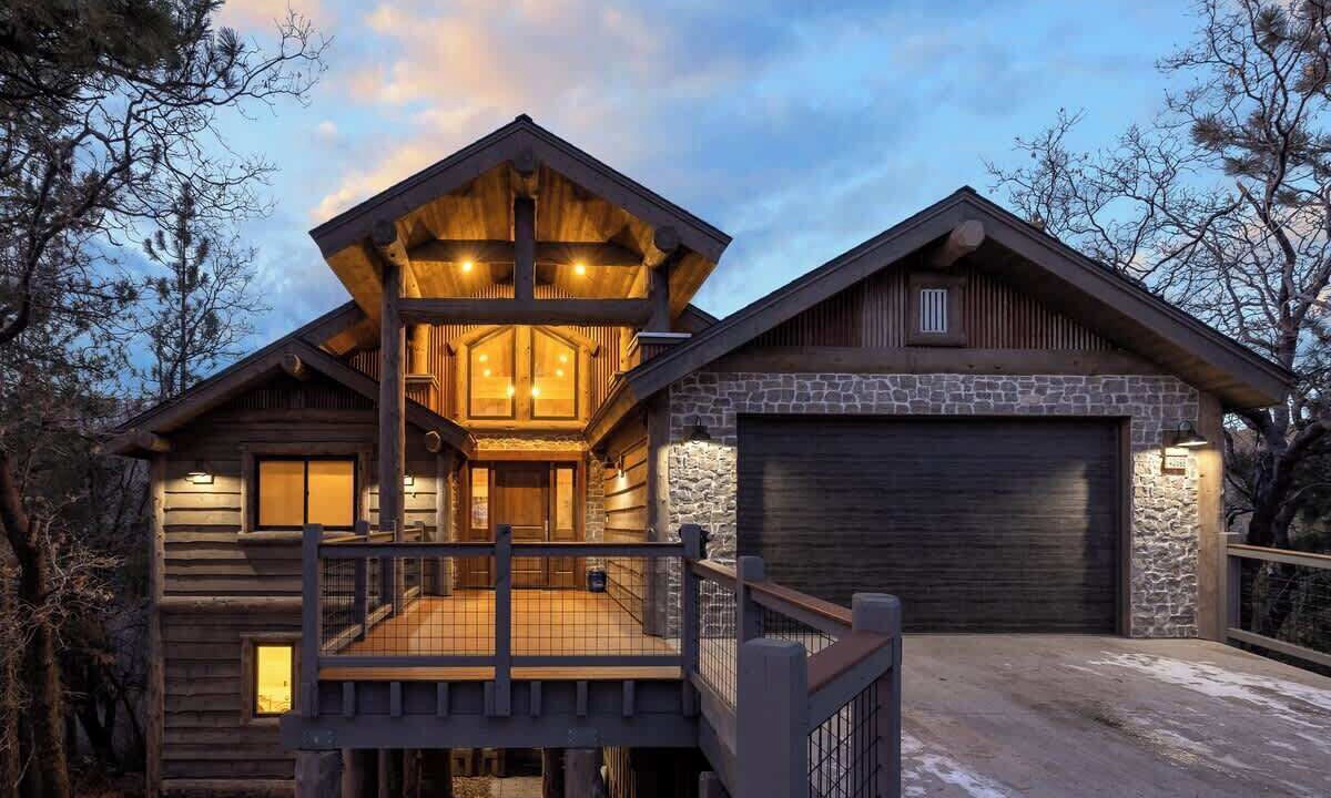Photo of Outdoor in Upper Moonridge