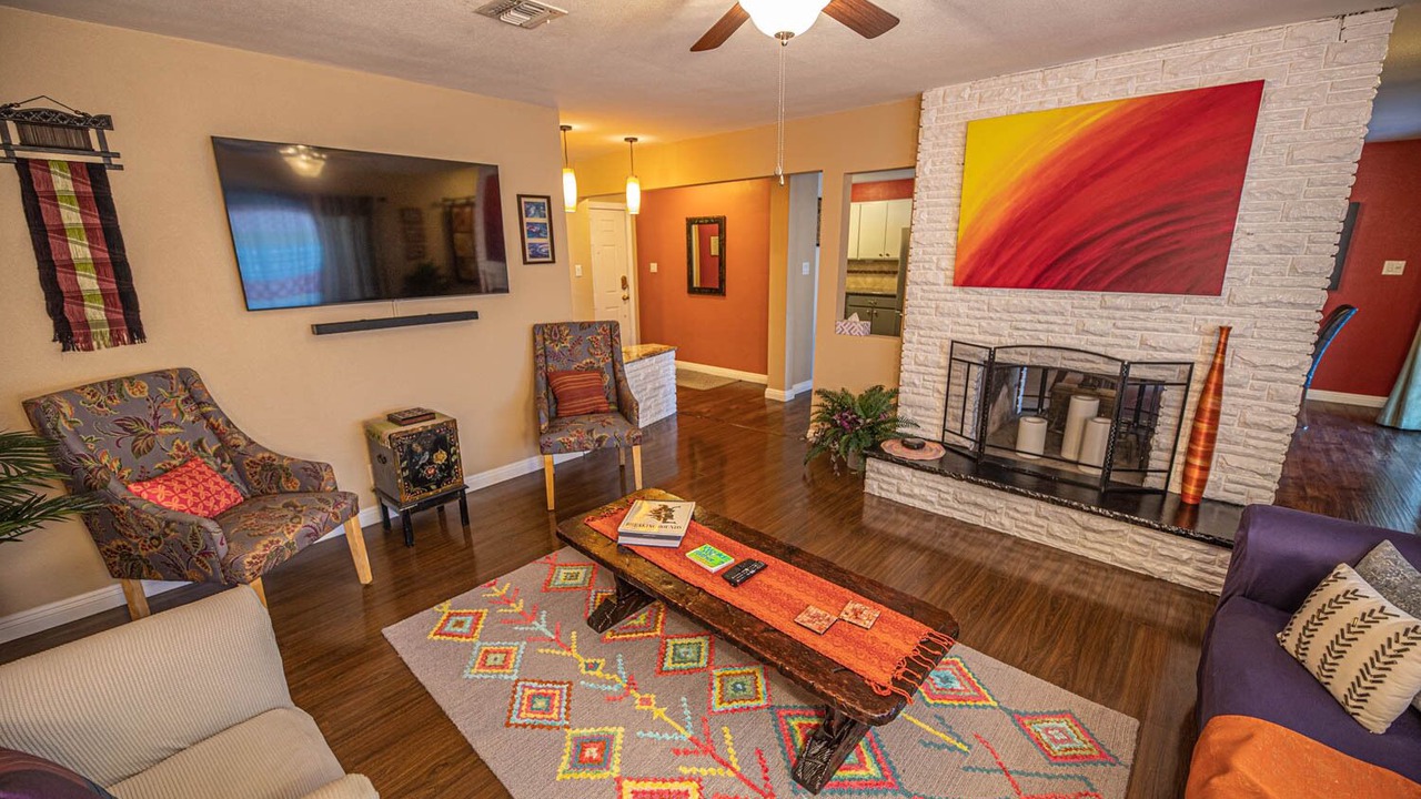 Photo of Livingroom in Rancho Oakey