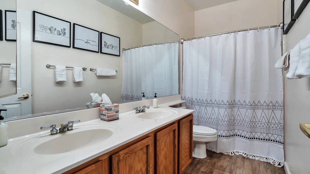 Photo of Bathroom in Palm Valley
