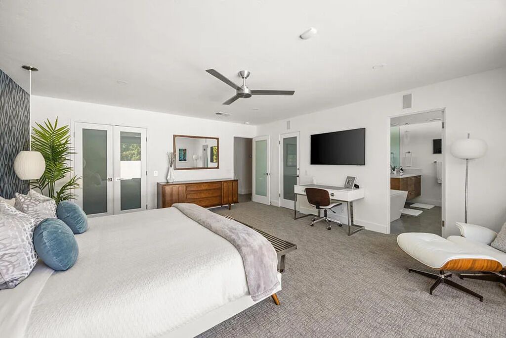 Photo of Bedroom in Twin Palms