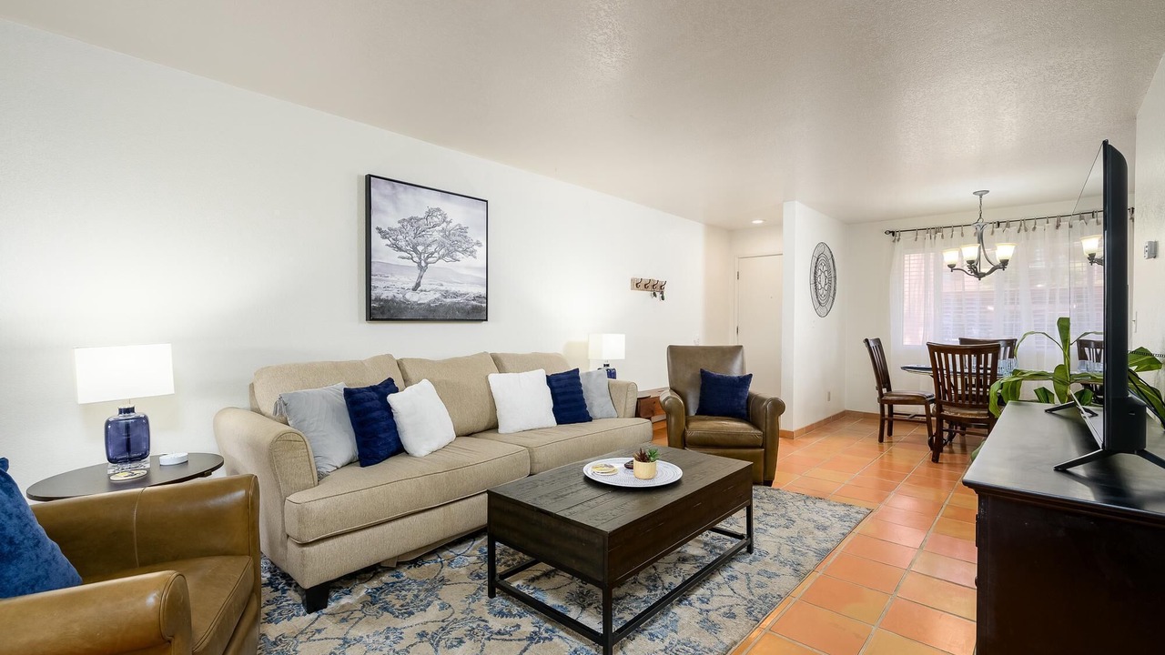 Photo of Bedroom in Paradise Valley Village