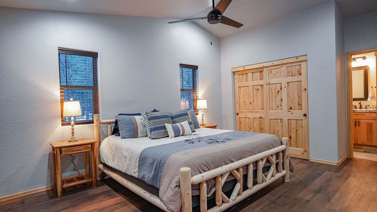 Photo of Bedroom in Pinetop