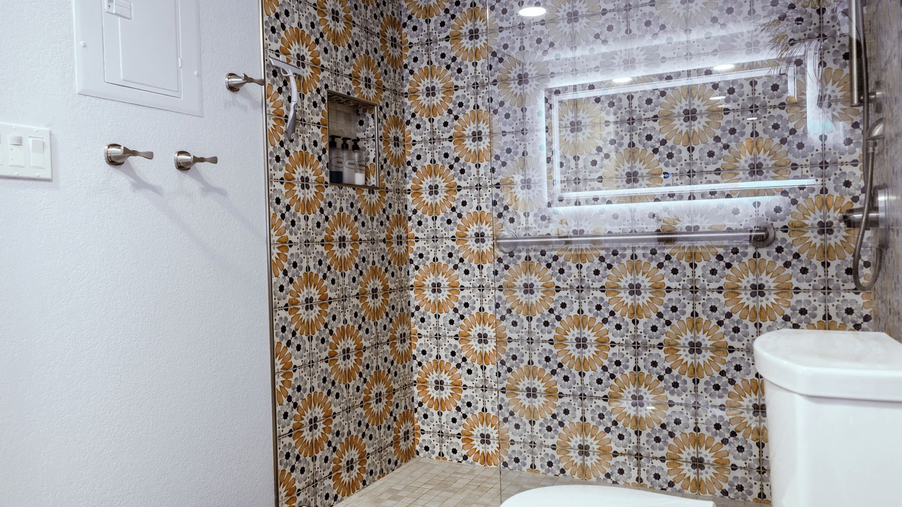 Photo of Bathroom in Paradise Valley Village