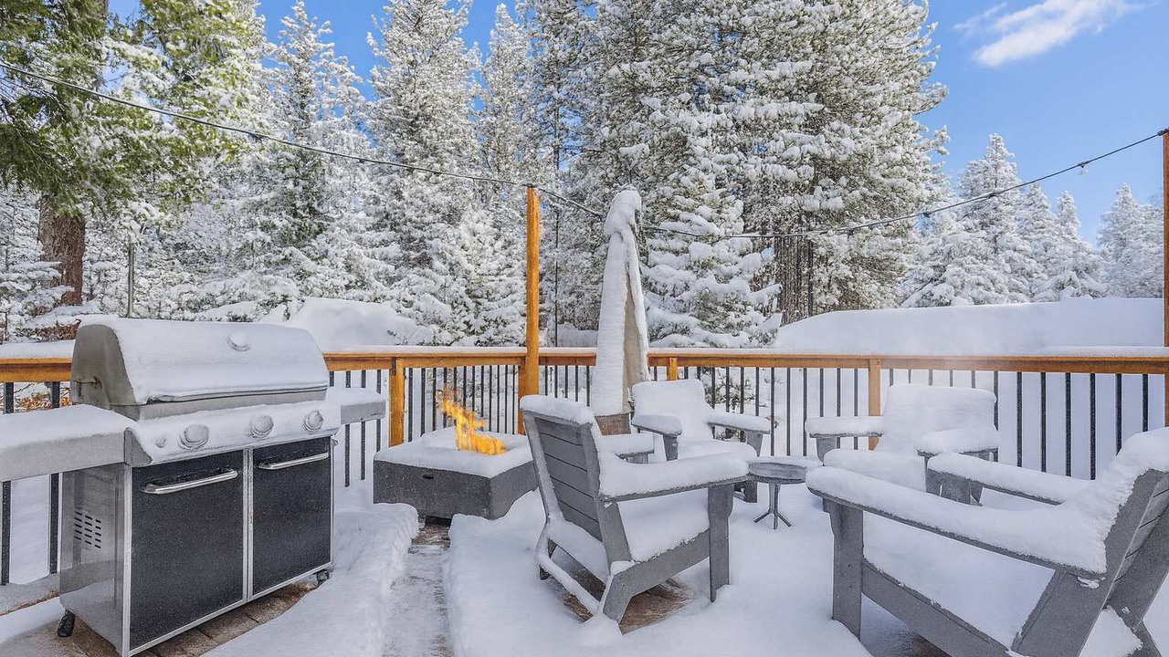 Photo of Outdoor in Summit Estates